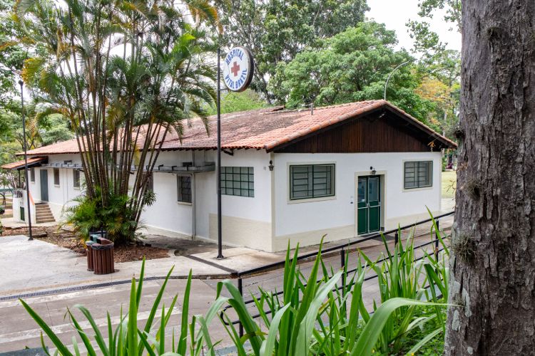 Fachada atual do Hospital Vital Brazil (HVB) no Instituto Butantan