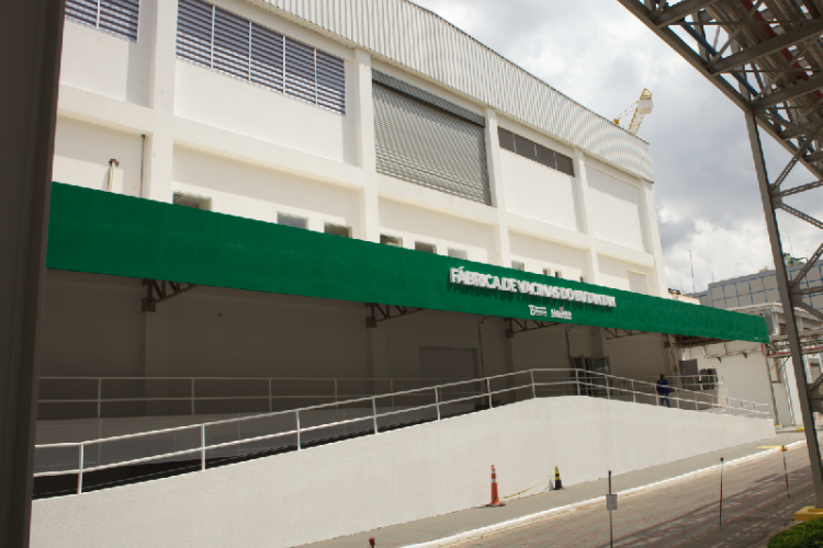 Fábrica de vacinas do Instituto Butantan (CPMV)