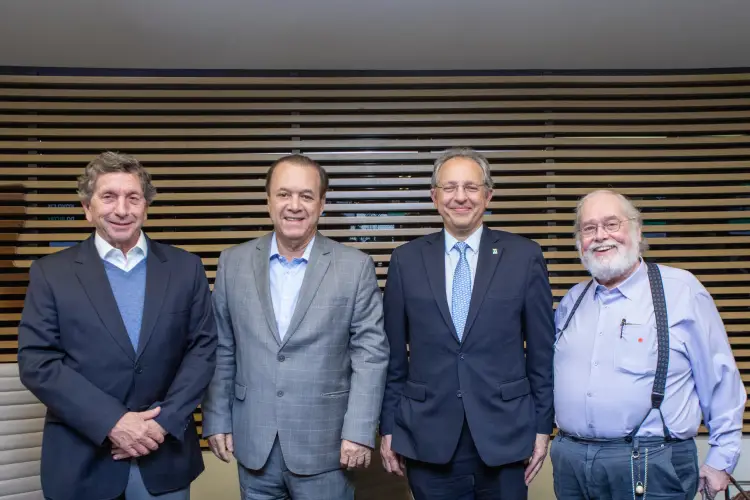 Ruy Baumer, Eleuses Paiva, Esper Kallás e Gonzalo Vecina